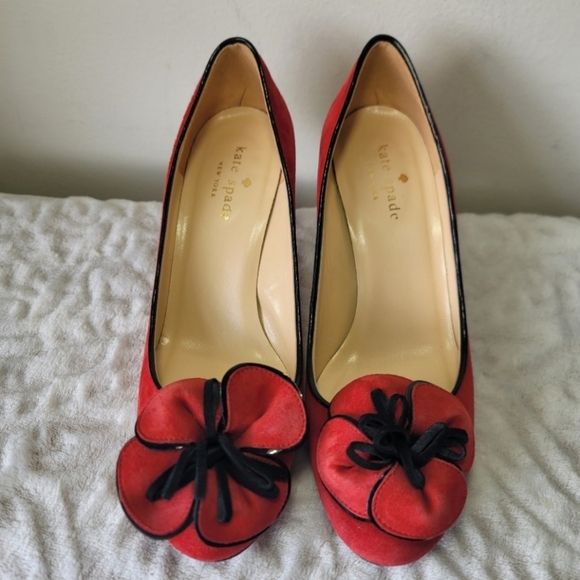 Kate Spade New York Montana heels Women's Sz 6 Suede Leather Made In ltaly - Picture 2 of 16